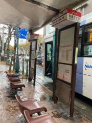 「赤坂三丁目」バス停留所