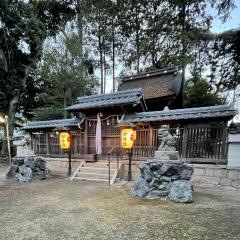 新川神社