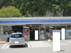 ローソン 下呂小坂町店