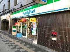 ファミリーマート　仙台国分町店