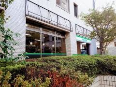 ファミリーマート　旧居留地東店