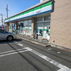ファミリーマート　豊川御津店