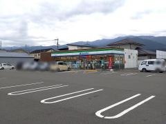 ファミリーマート　西条天神店