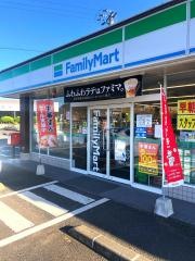 ファミリーマート　杵築八坂店