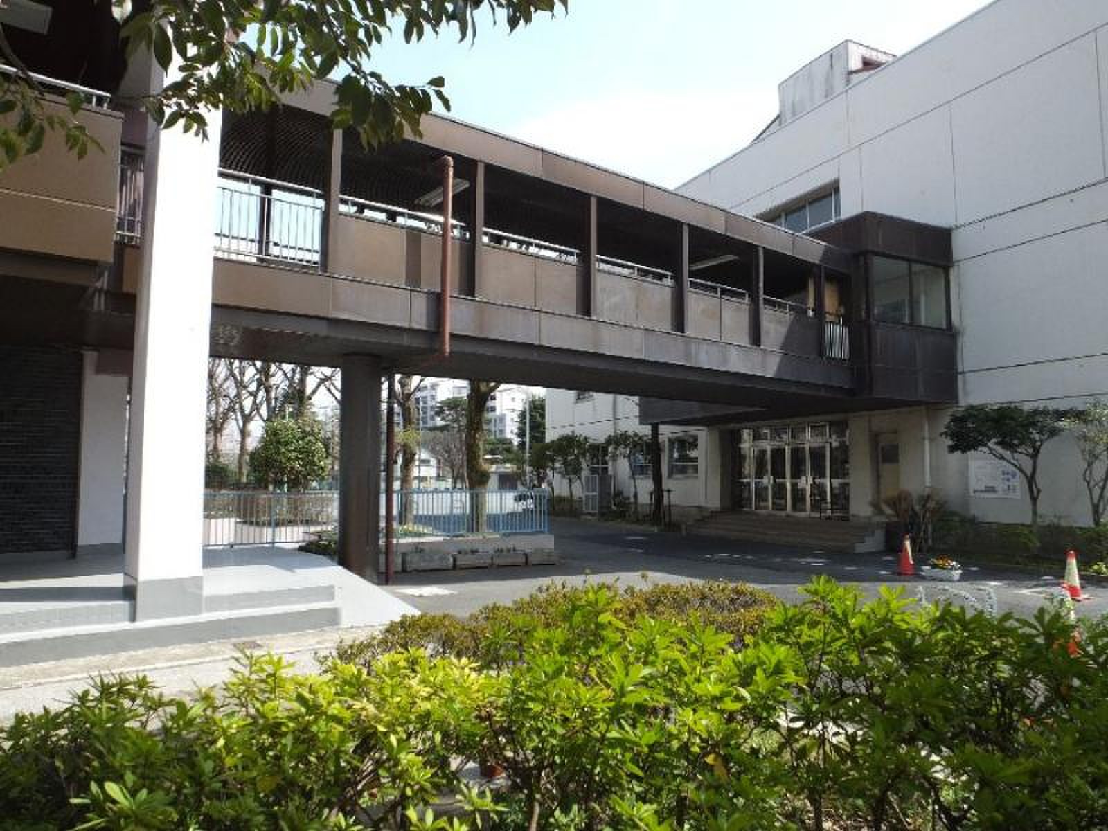 武蔵野市立第二中学校の評判と進路実績｜学区や校風の真実を徹底解剖