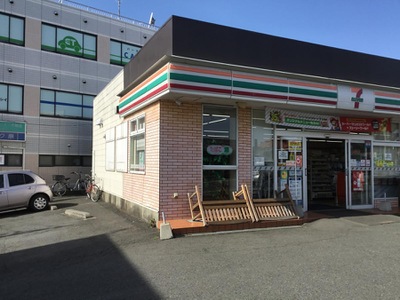 マーケットピア セブンイレブン 厚木愛甲石田駅前店 厚木市愛甲