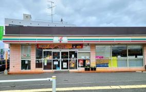セブンイレブン　厚木愛甲石田駅前店