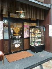 ベビーフェイス　東向カフェ