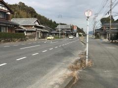 「前小田」バス停留所