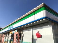 ファミリーマート松阪黒田町店