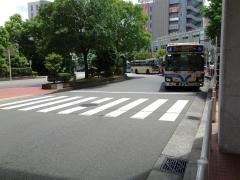 「東戸塚駅前」バス停留所