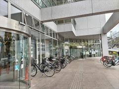 西宮市立中央図書館