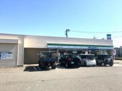ファミリーマート　新潟とっぱら店