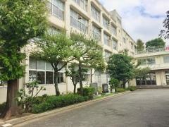 練馬区立旭丘中学校