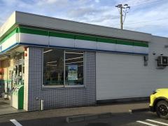 ファミリーマート　新潟大淵店