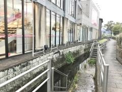ダイソー　ジャンボエンチョー富士店