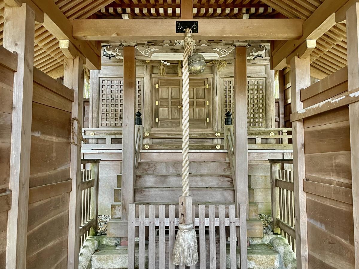 布留神社