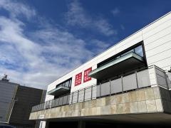 ユニクロ　白壁店