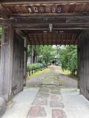 春日山林泉寺
