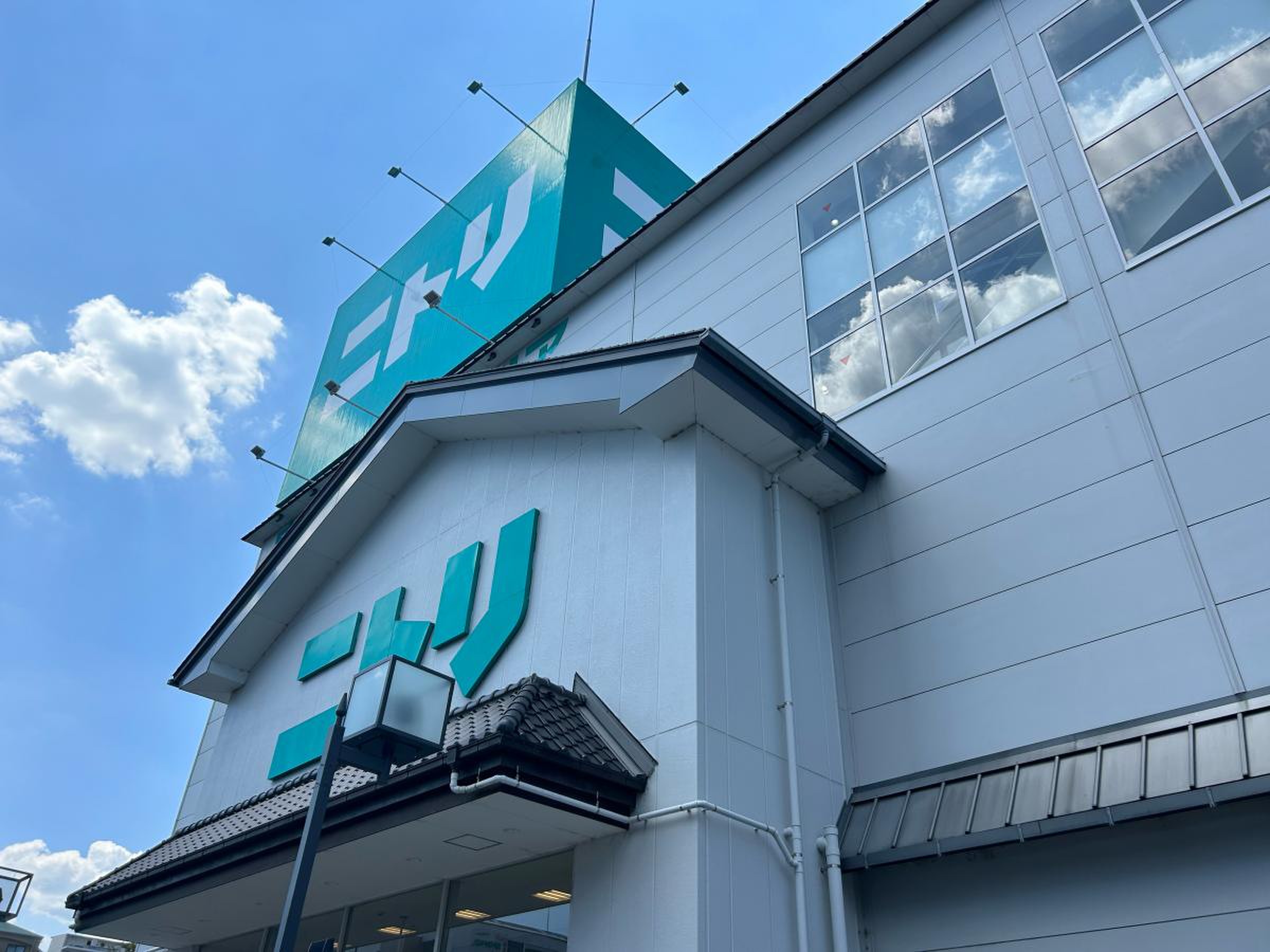 ニトリ伊丹駅前店(02)