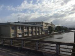 室見小学校