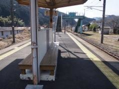 直見駅