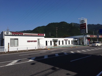 マーケットピア 三重トヨタ自動車尾鷲店 尾鷲市矢浜 丁目