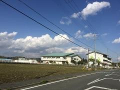 中番小学校