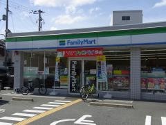 ファミリーマート　寝屋川点野店