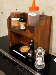 厚切りステーキと超粗挽きハンバーグ　たわらや