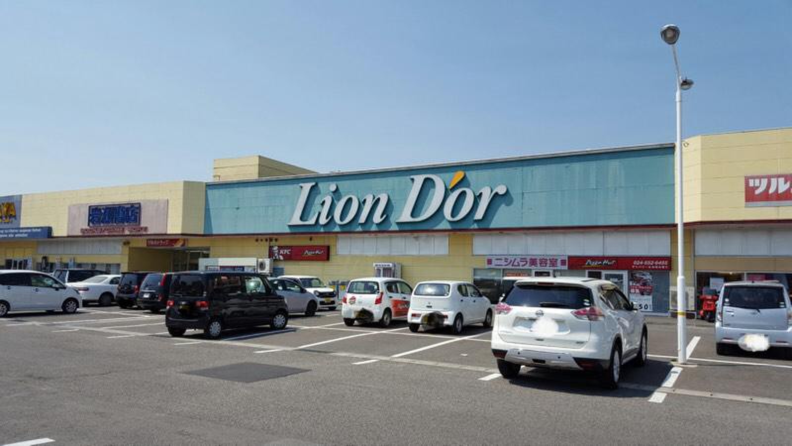 リオン ドール 鎌田 店