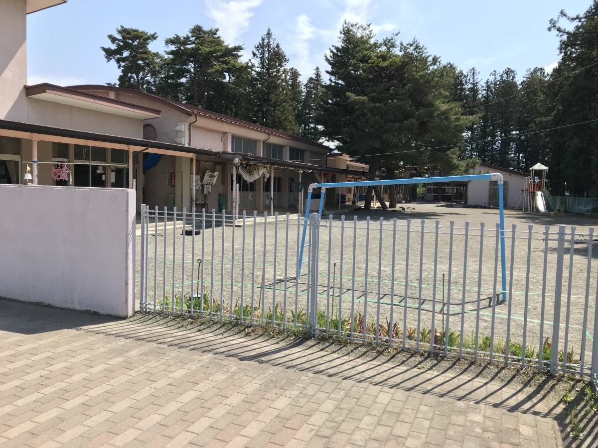 保育園入口