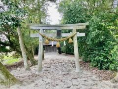 與呂伎神社