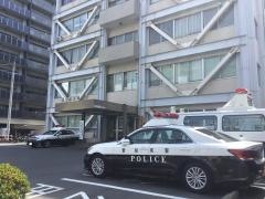 東警察署