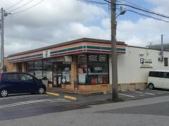 セブンイレブン　千葉新港店