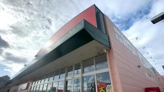 クスリのアオキ　小松日の出店