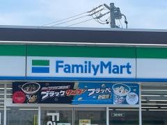 ファミリーマート　桑名江場店