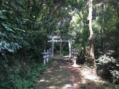 新殿神社