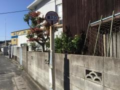 「郷入口」バス停留所