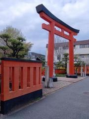 鵠沼伏見稲荷神社
