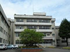余目小学校