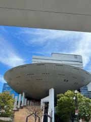 神戸ファッション美術館