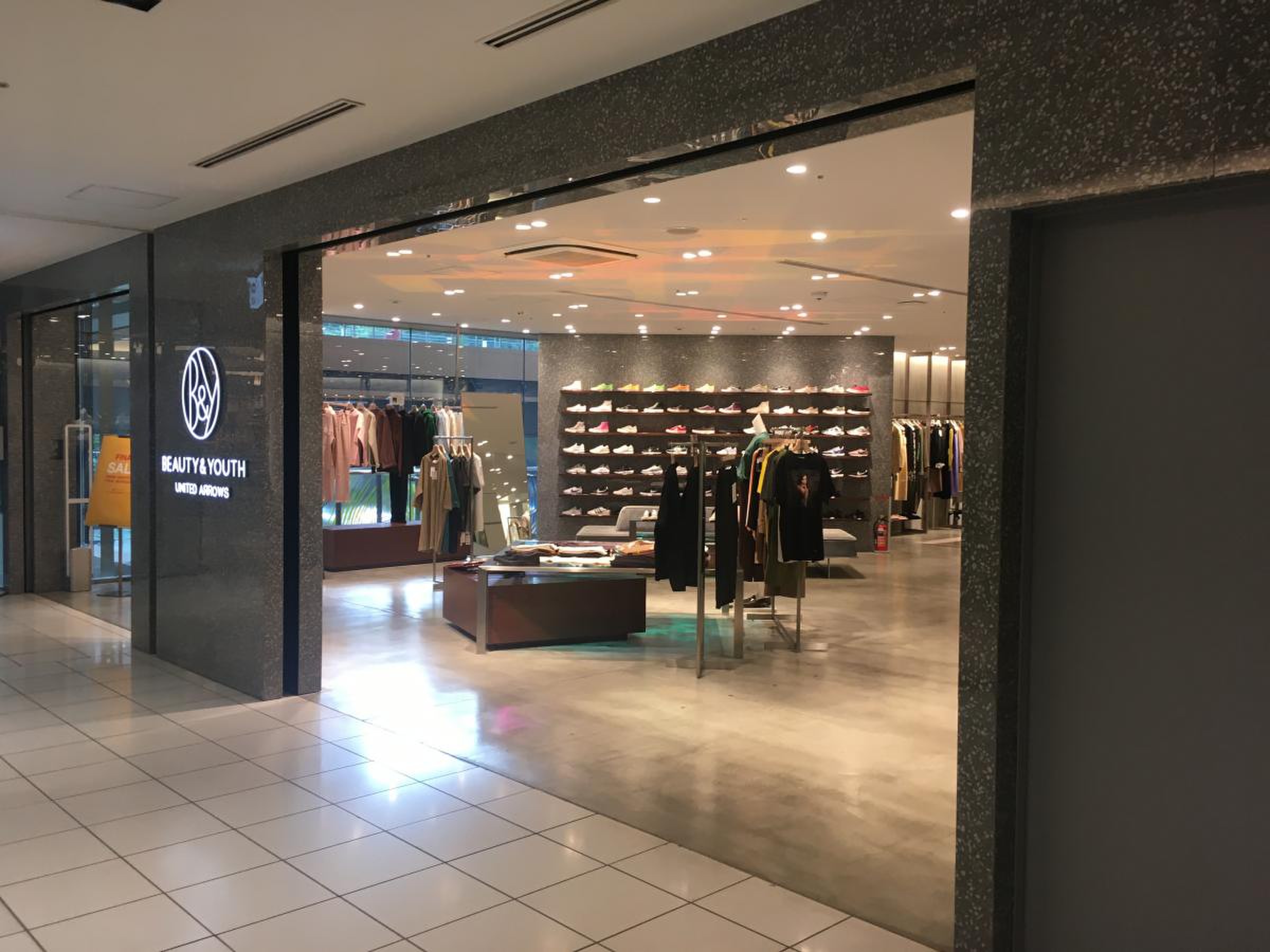 ユナイテッド アローズ グリーン レーベル リラクシング 丸の内 店