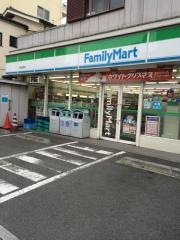 ファミリーマート　平塚宝町店