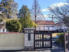 近江兄弟社高等学校