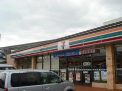セブンイレブン　摂津東一津屋店