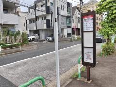 「希望ケ丘記念公園」バス停留所