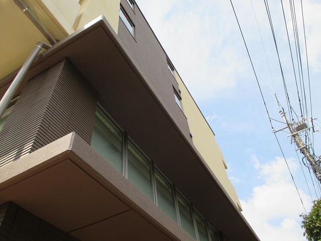 メックテラスたまプラーザ 建物全景