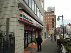 セブンイレブン　新宿東店