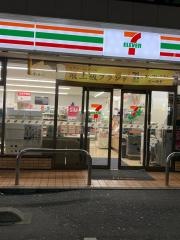 セブンイレブン　新宿東店